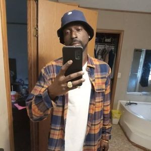 Meet your Posher, Thaddeus